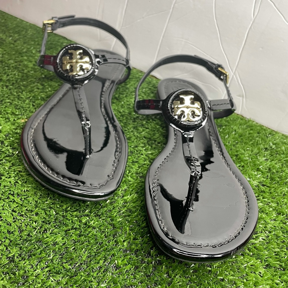Like New Tory Burch Dillan Patent Leather Sandals